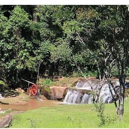 Chalés Cachoeira do Cafundó Bueno Brandão Exterior foto